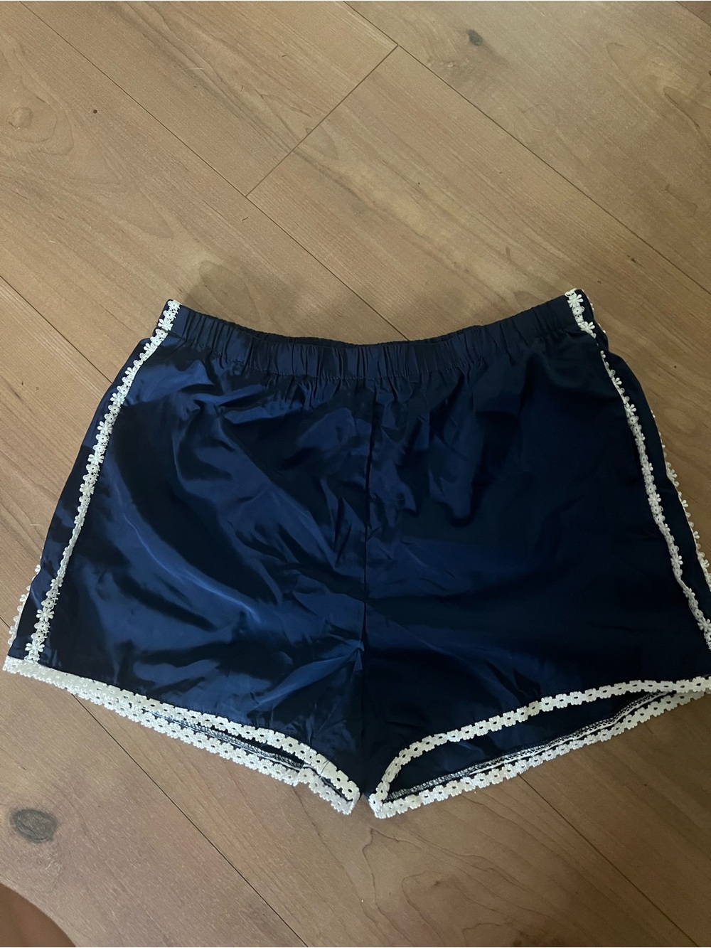 Pacsun lace trim shorts SIZE SMALL